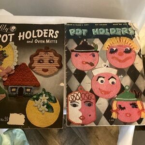 Two Vintage Pot Holders and Oven Mitts Patterns Flyers